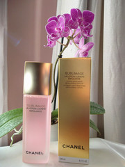 CHANEL SUBLIMAGE LA LOTION Ultimate Light Renewing Exfoliating Lotion 4.2 fl.oz.