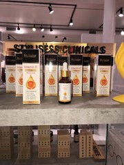 Stylisess Clinicals Pure Vitamin C 10%+ E + Hyaluronic Acid Face Serum – 1oz