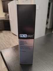 PCA Skin Vitamin B3 Brightening Serum 1 oz Exp: 05/2028