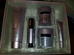 Mary Kay TimeWise Repair Volu-Firm Set – 5 Piece Full-Size . NIB Exp 2027 FRESH