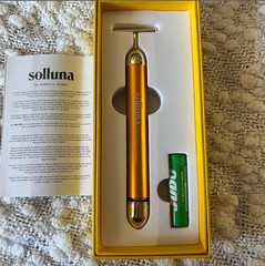 Solluna Vibrating Facial Wand by Kimberly Snyder | Brand New In Box