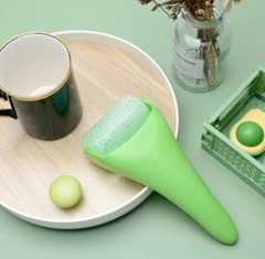 Ice Roller Facial Massager Tool Anti-Aging Self Care Puffiness Wrinkles, Green
