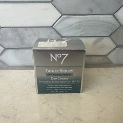No7 Future Renew Damage Reversal Day Cream SPF 25 Sunscreen 1.69 oz Exp.04/2026