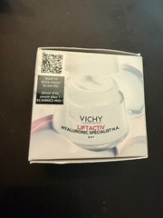 VICHY LIFTACTIV HYALURONIC SPECIALIST H.A. CREAM DAY 1.69 OZ BOXED EXP: 04/2028