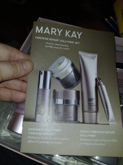 Mary Kay TimeWise Repair Volu-Firm Set – 5 Piece Full-Size . NIB Exp 2027 FRESH