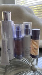 Meaningful Beauty 5 Piece Set Cleanser, Serum, Day Creme, Eye, Filling Treatment