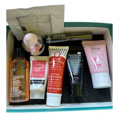NEW Unopened Sample Beauty Box Peter Thomas Roth Japan Sakura
