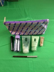 Clinique 7-Piece Skincare & Makeup Gift Set with Patterned Cosmetic Bag