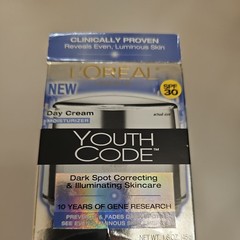 Youth Code Dark Spot Corrector Facial Day Cream SPF 30