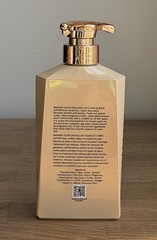 Radiant Glow Exclusive Gold Effect body&face Lotion