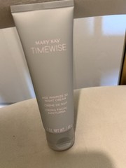 Mary Kay TimeWise Age Minimize 3D Night Cream Combo Oily Skin May Be Expired