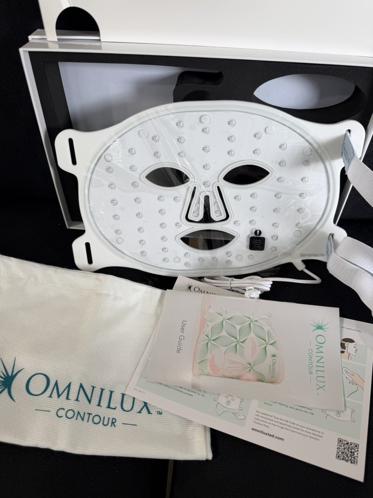 Omnilux Contour Face LED Light Therapy Mask Full Kit