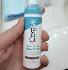 CeraVe Resurfacing Retinol Serum Non-Comedogenic 1 FL OZ 30 ml