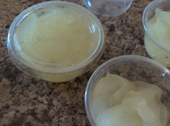 8 Ounces of Fresh Aloe Thick Gel Organic Medicinal. Phoenix, Arizona