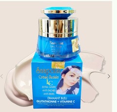 ait Snapchat diamant blue face cream. Glutathion + vit. C