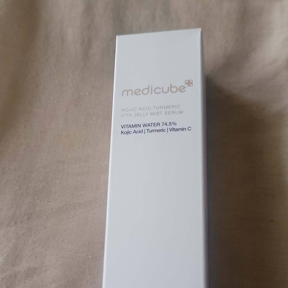 medicube Kojic Acid Turmeric Vitamin C Vita Jelly Mist Serum 100ml 74.5%