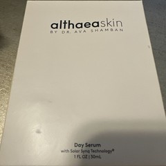 NIB ALTHAEA SKIN DAY SERUM 1oz