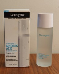 NEW Neutrogena Hydro Boost +Glycolic Acid Overnight Peel Exfoliate Smooth 3.2 Oz