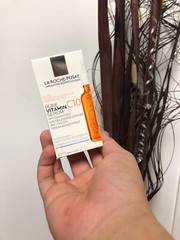 La Roche-Posay Pure Vitamin C Face Serum – 1oz