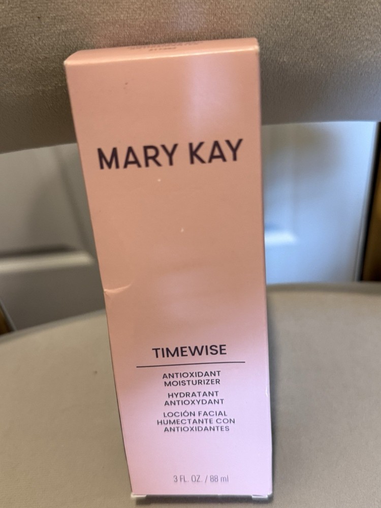 Mary Kay TimeWise Antioxidant Moisturizer 3 oz with Box May Be Expired